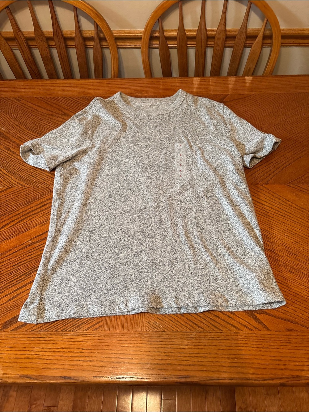 Old Navy Shirt Mens Large NWT Gray Crew Neck Short Sleeve Soft Washed Tee Cotton